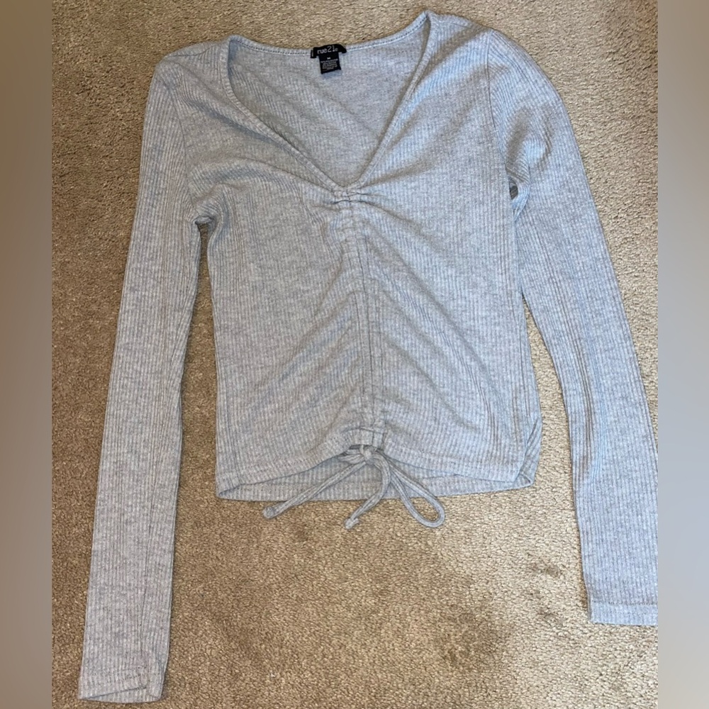 Rue21 Gray Ruched Tie Front Blouse